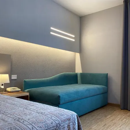 Hotel Delta Park 3*